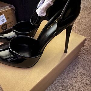 Elisabet Tang High Heels- D'Orsay Ankle Strap Pointed Toe Stiletto Heels